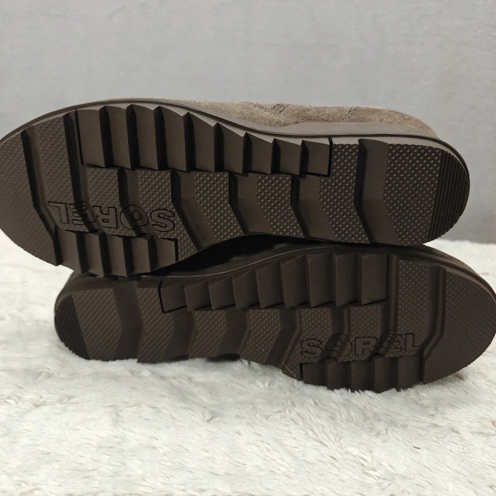 Sorel Evie Bootie Womens 9.5 Gray Suede‎ Leather Chelsea Wedge Goth Alt Office